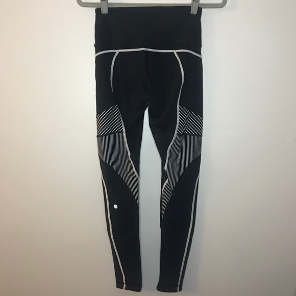 Lululemon x SoulCycle yoga workout pants - Picture 3 of 6